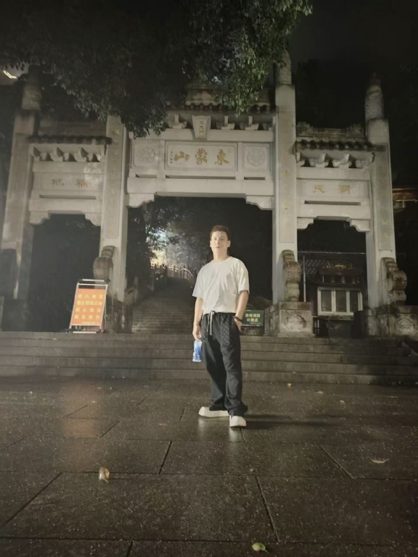 慕晨的第一张照片--南阳相亲服务中心