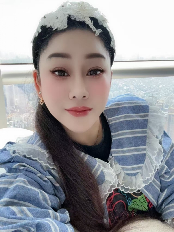 萱草沐晴的第一张照片--南阳相亲服务中心