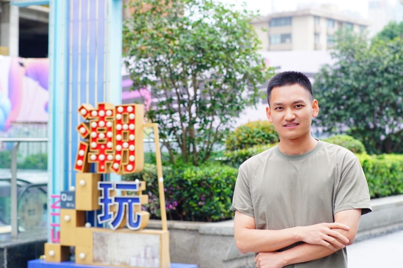 陌上烟雨的第一张照片--南阳相亲服务中心