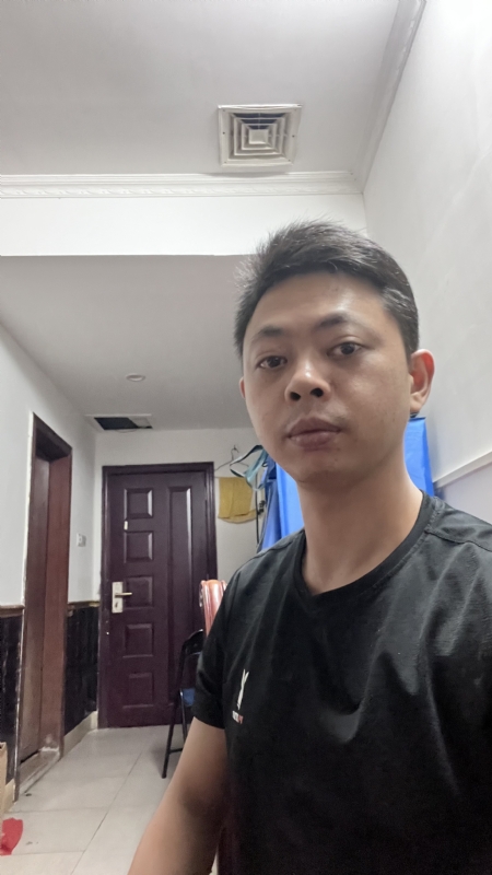 飞天猪的第一张照片--南阳相亲服务中心