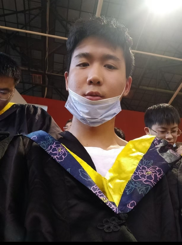 落落大方的第一张照片--南阳相亲服务中心