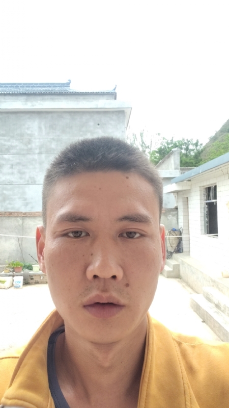 简单点的第一张照片--南阳相亲服务中心